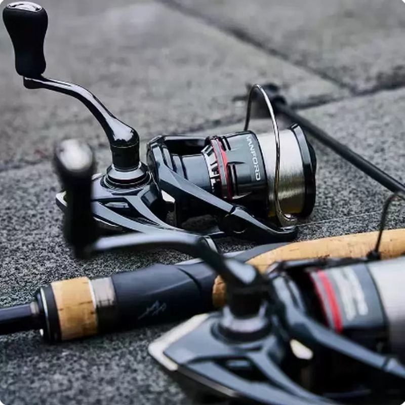 シマノ 24 バンフォード スピニングフィッシングリール 6 - Shimano Reel Stradic のレビューと価格